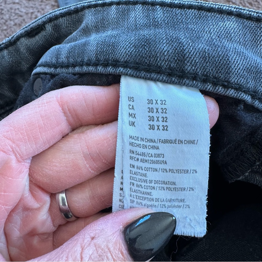 American Eagle Extreme Flex Jeans Gray Distressed Stretch 30 X 32 Actual 30 In - Picture 10 of 13